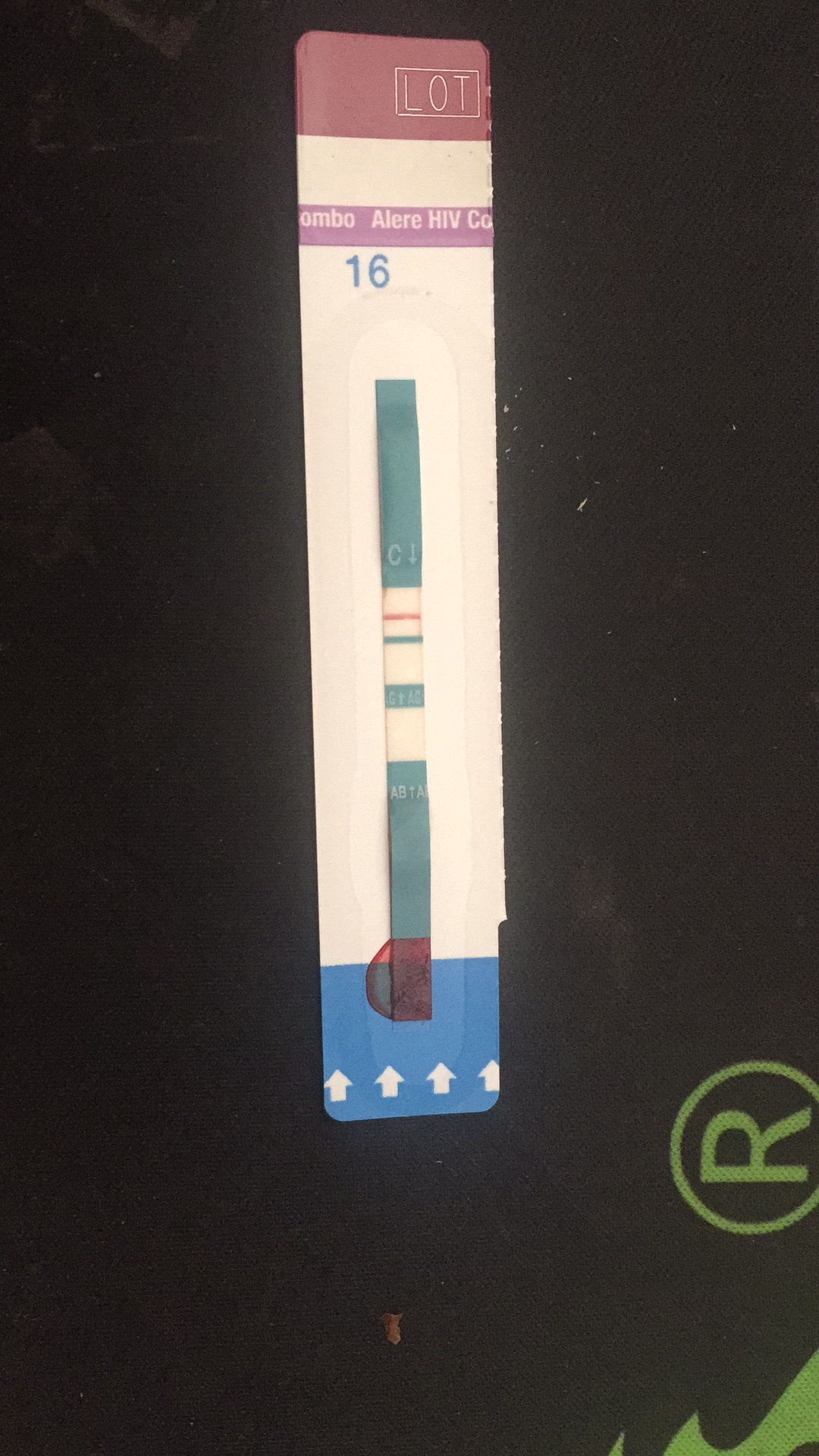 艾滋病试纸准确吗