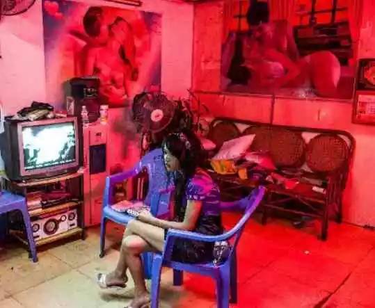 艾滋病什么时候出症状