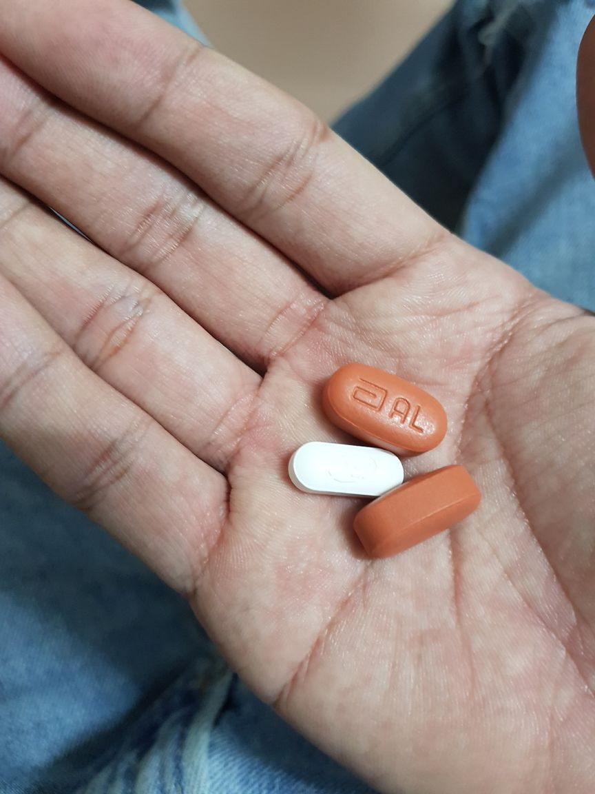 咪咪会传染艾滋吗