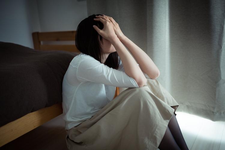 儿童HIV 潜伏。症状