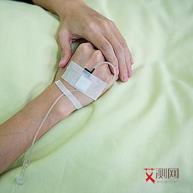 艾滋病症状多久才会体现出来呢图片大全