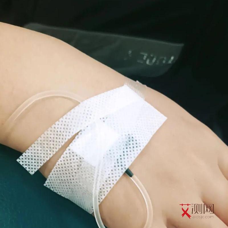 艾滋病病发了还能活多久啊